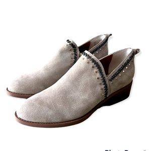 Latigo Anthropologie Tan Suede Studded Low Boots Size 9 1/2 US